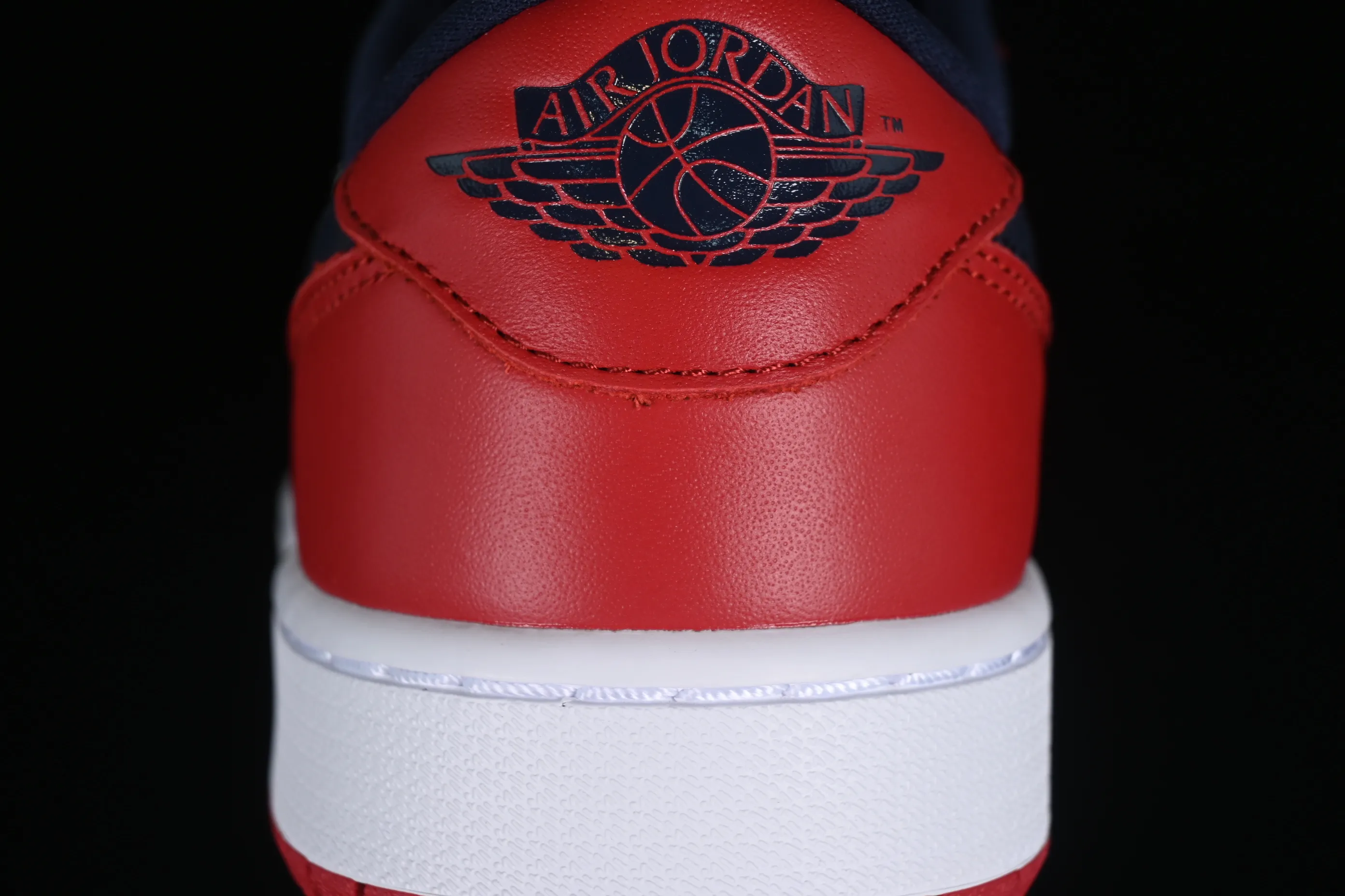 All categories Air Jordan Jordan series basketball shoes Air Jordan 1 Low G version pure original Air Jordan 1 Low Golf AJ1 Joe 1 new golf version black and white toe DD9315-113